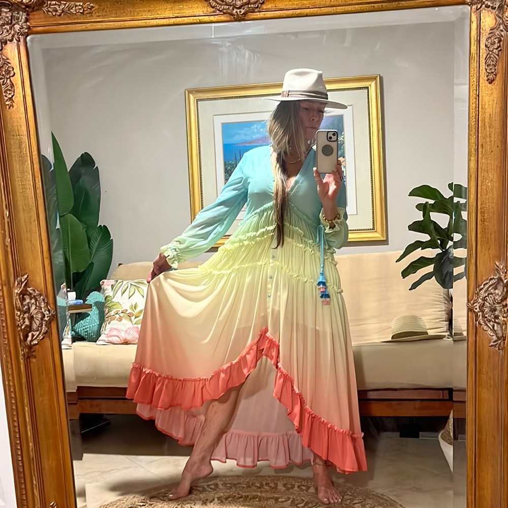 Medium- linjia Shop Tricolor maxi 🔥🔥🔥